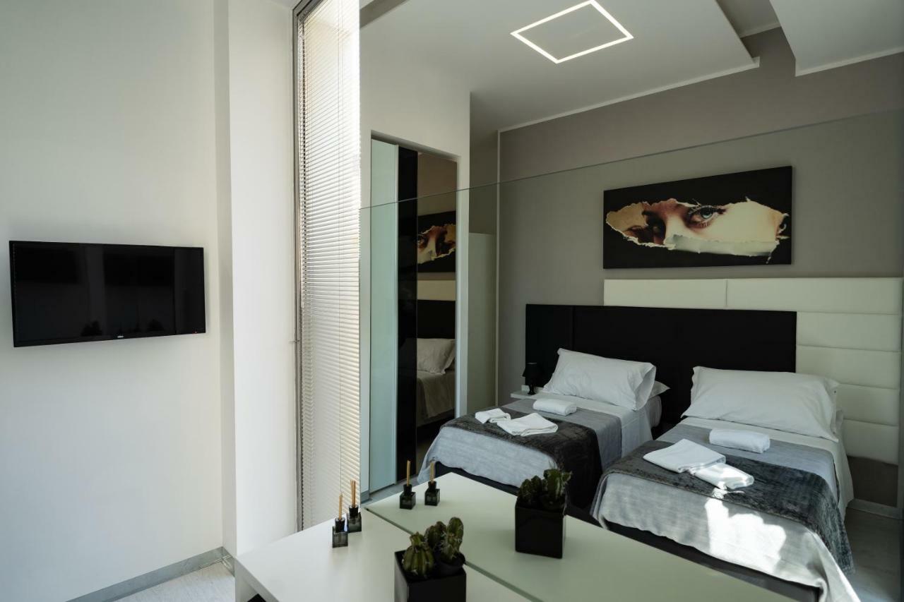 White Rooms Reggio di Calabria Ngoại thất bức ảnh